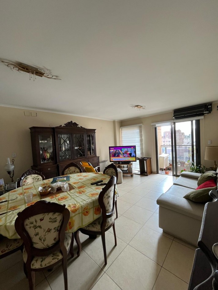 DEPARTAMENTO EXCLUSIVO B° COFICO - 2 DORMITORIOS - 2 BAÑOS - COCHERA - APTO CREDITO