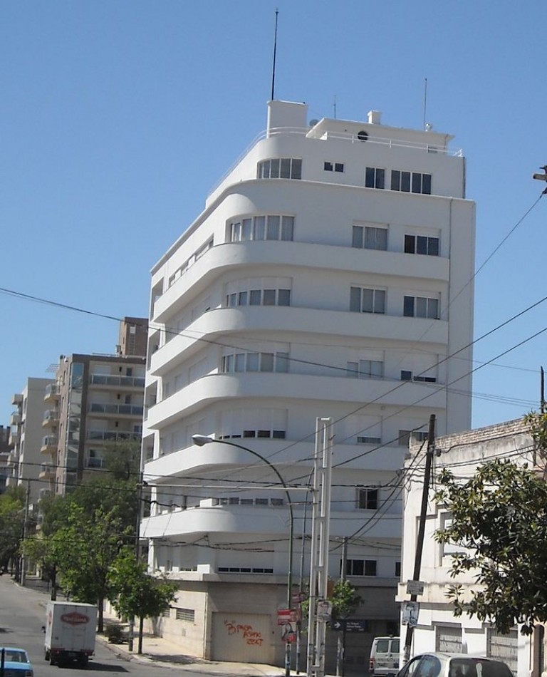 EXCLUSIVO DEPARTAMENTO EDIFICIO ROGGIO - B° COFICO - 5 DORMITORIOS - 4 BAÑOS - COCHERA