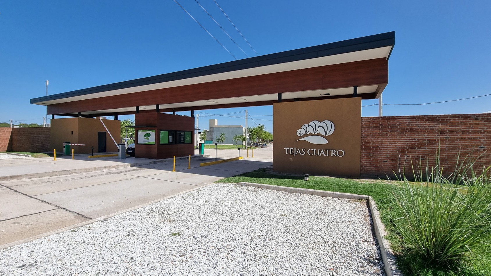 HERMOSO LOTE EN VENTA EN TEJAS CUATRO 477M2 SEGURIDAD 24HS 