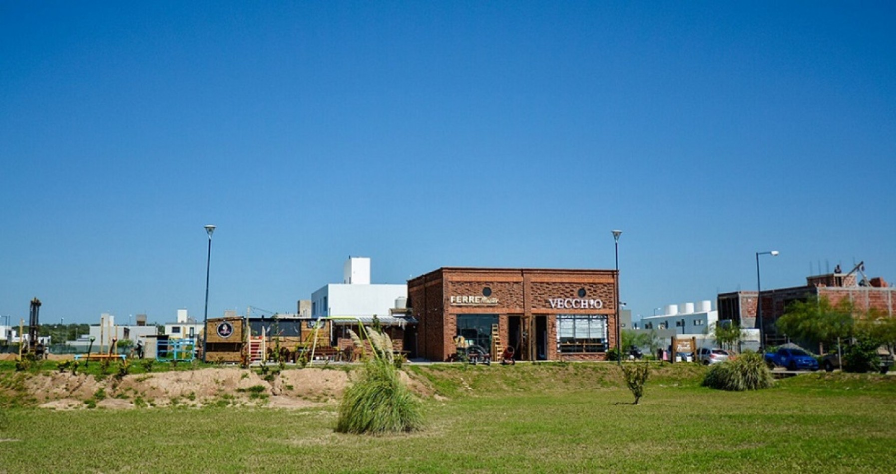 OPORTUNIDAD LOTE EN VENTA DOCTA CENTRAL 250 M2 ESQUINA APTO DUPLEX SEGURIDAD 24HS