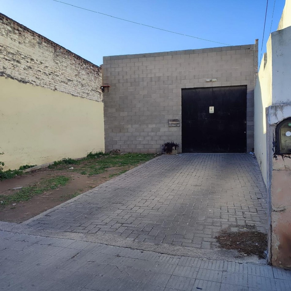 ESPECTACULAR GALPON A LA VENTA EN B° PROVIDENCIA APTO COCHERA O DESARROLLO INMOBILIARIO