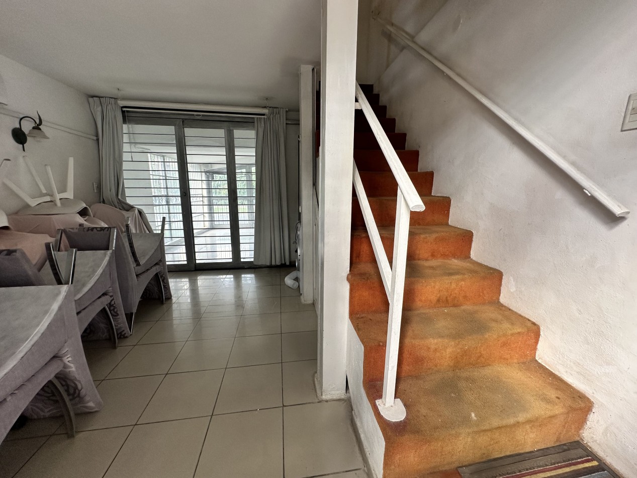 CASA EN VENTA VILLA BELGRANO IDEAL OFICINAS O CONSULTORIOS 2 DORMITORIOS SALA DE REUNION 200M2