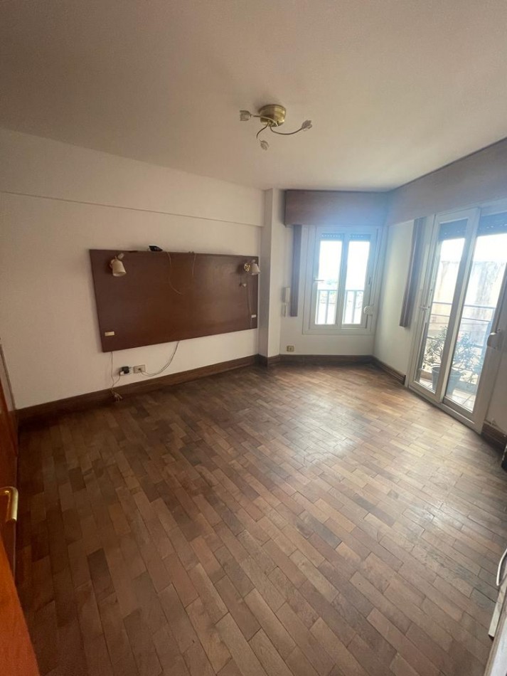 Departamento en venta en Nueva Cordoba Piso completo con cochera | FINANCIABLE | Av. Poeta Lugones 150