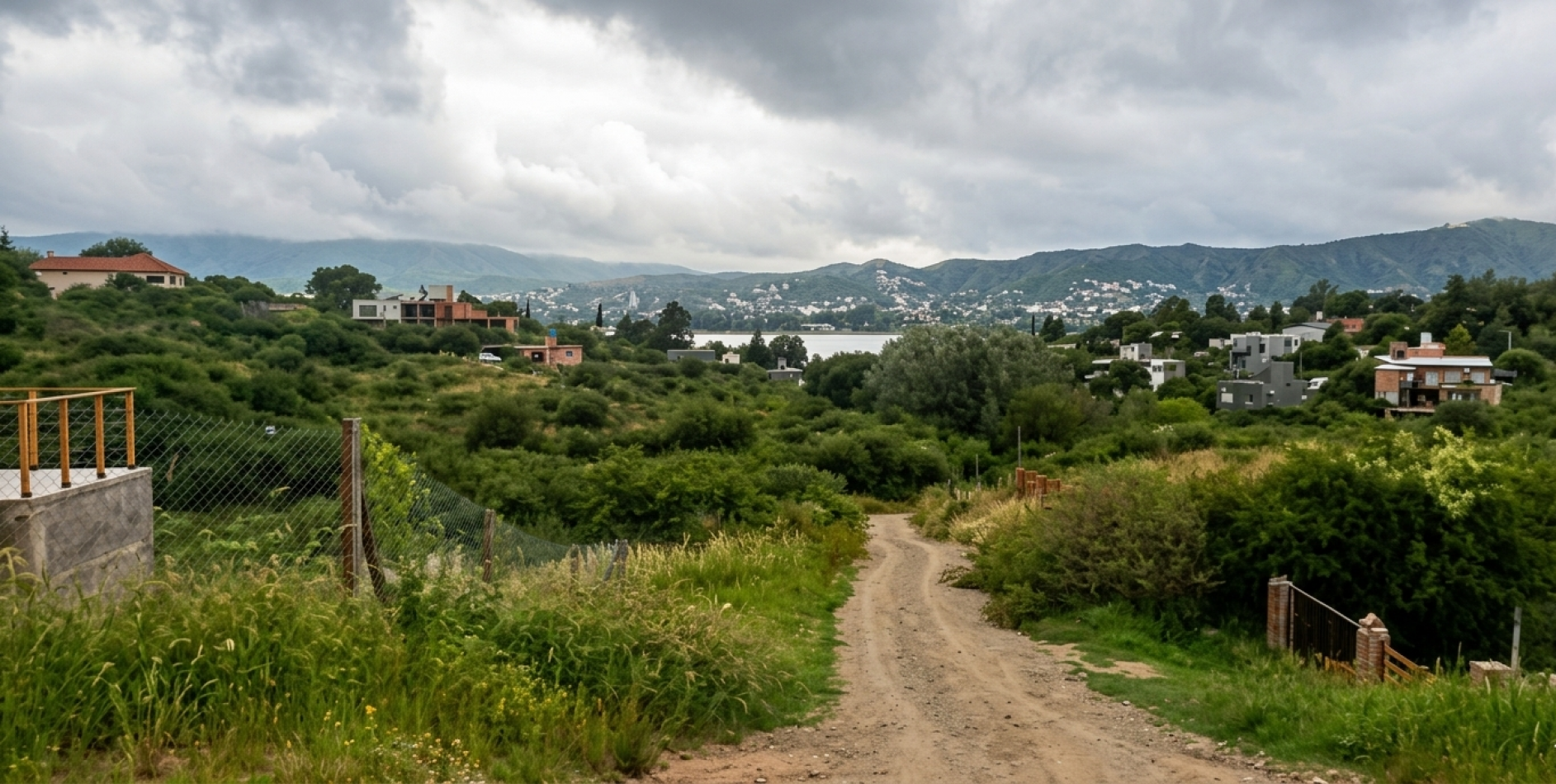 Lote en venta en Villa del Lago - Villa Carlos Paz - 700 m² con vista