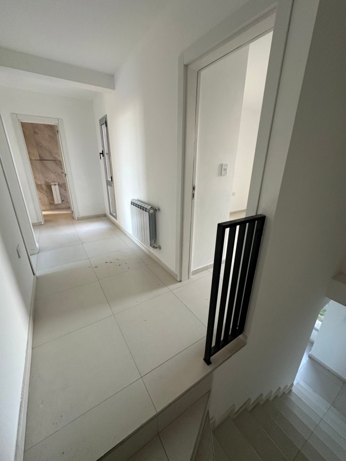 Duplex en venta en Docta Boulevard - 2 dormitorios con patio y cochera