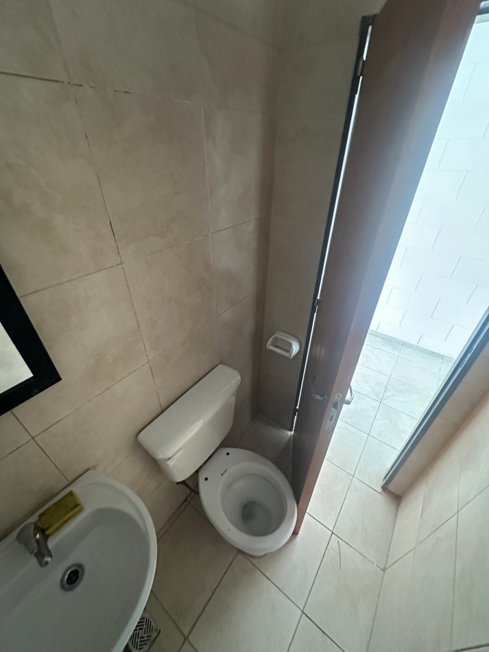 Locales Comerciales en alquiler Villa Adela