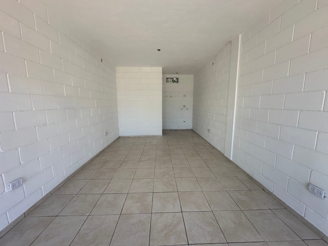 Locales Comerciales en alquiler Villa Adela