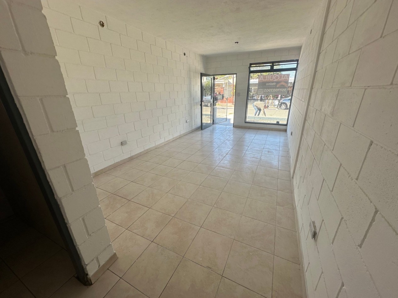 Locales Comerciales en alquiler Villa Adela