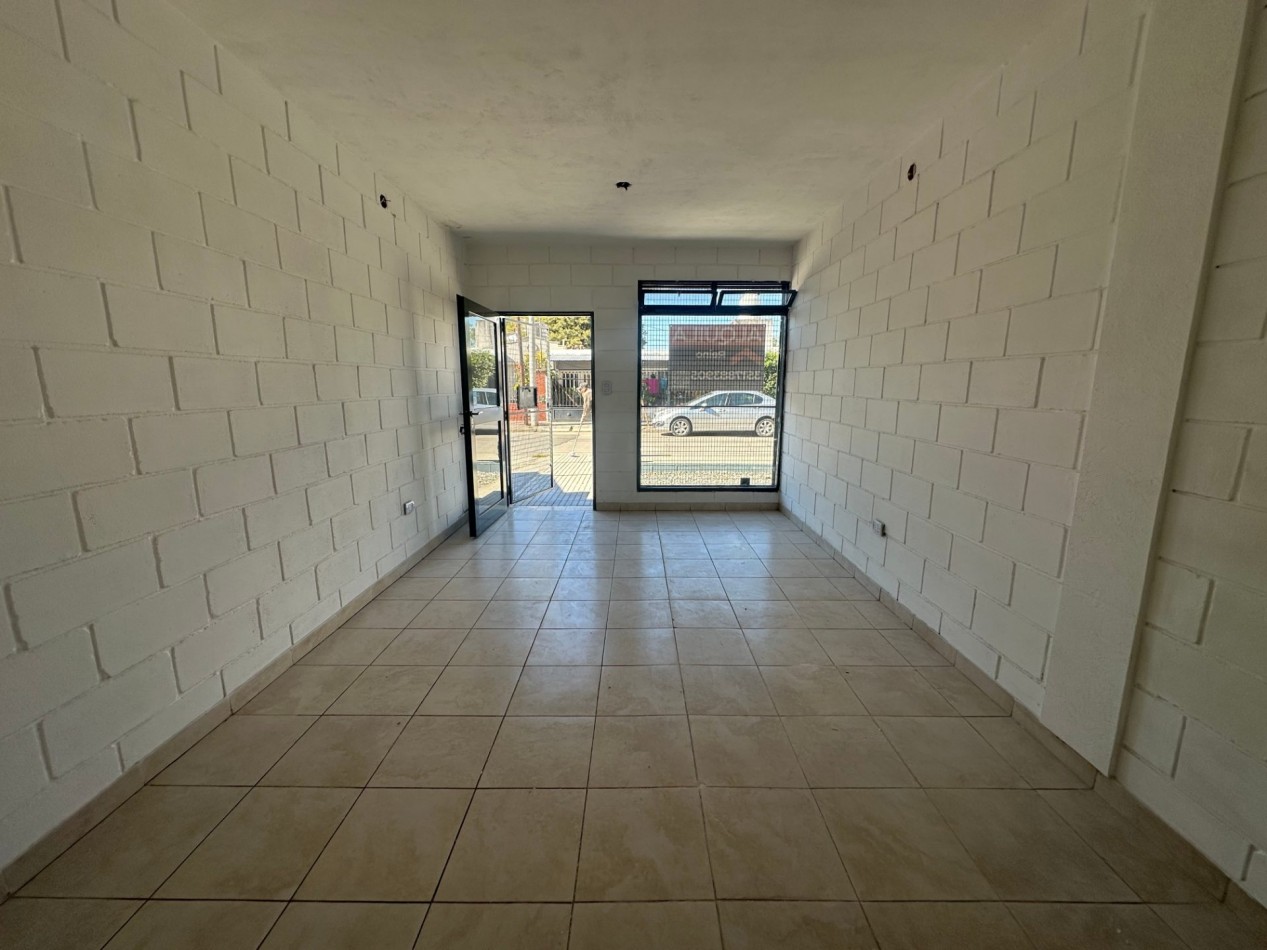 Locales Comerciales en alquiler Villa Adela