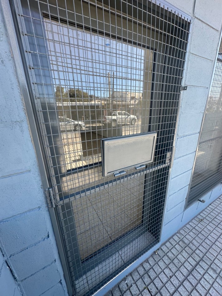 Locales Comerciales en alquiler Villa Adela