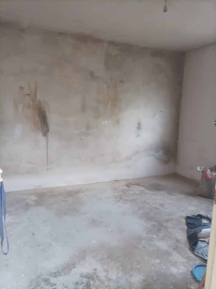 Casa en venta en Barrio Arenales - Gran terreno y potencial de ampliacion