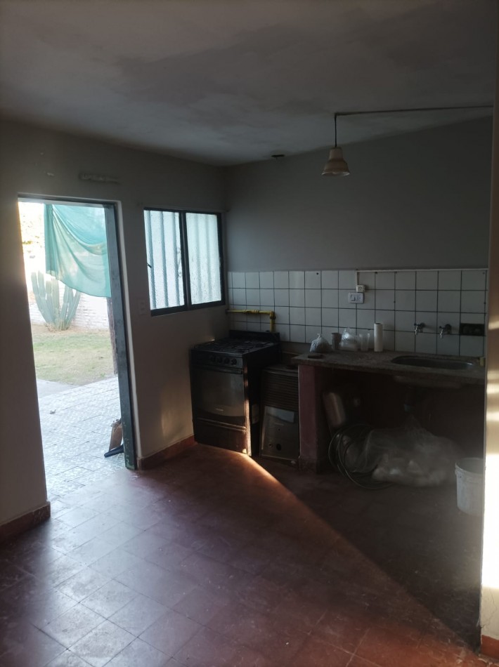 Casa en venta en Barrio Arenales - Gran terreno y potencial de ampliacion