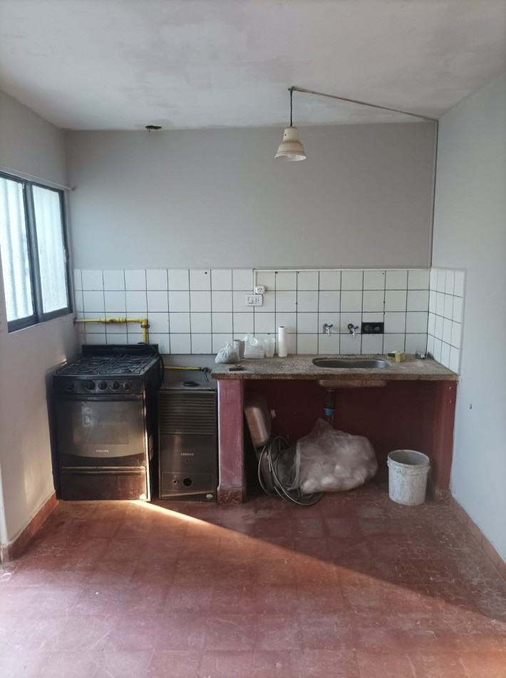 Casa en venta en Barrio Arenales - Gran terreno y potencial de ampliacion