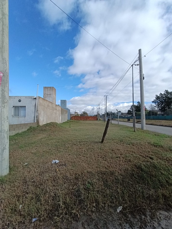 Lote en venta en Lotengo Arguello Norte - Esquina 215m² listo para escriturar