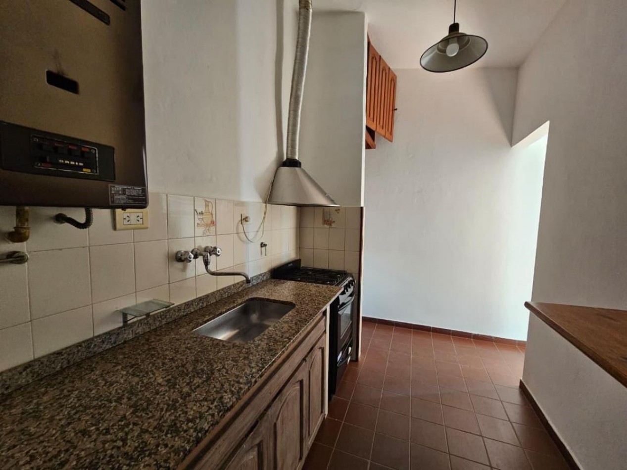 Casa en venta en Marques de Sobremonte - 3 dormitorios, patio y cochera doble | APTA CREDITO