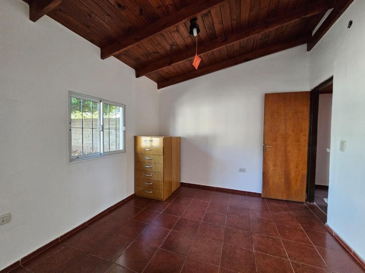 Casa en venta en Marques de Sobremonte - 3 dormitorios, patio y cochera doble | APTA CREDITO