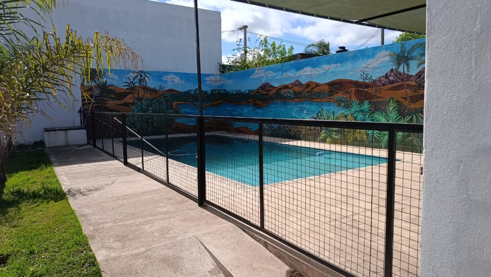 Propiedad comercial en venta en Barrio Policial - Ideal salon de fiestas o iglesia