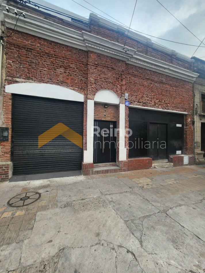 LOCAL COMERCIAL 300M2 - APTO GASTRONOMIA - B° PUEYRREDON - ZONA C4