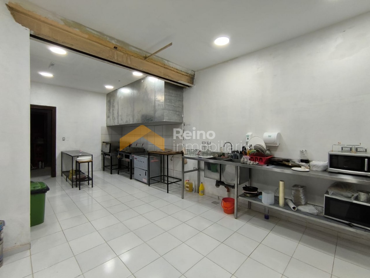 LOCAL COMERCIAL 300M2 - APTO GASTRONOMIA - B° PUEYRREDON - ZONA C4