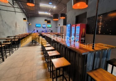 LOCAL COMERCIAL 300M2 - APTO GASTRONOMIA - B° PUEYRREDON - ZONA C4